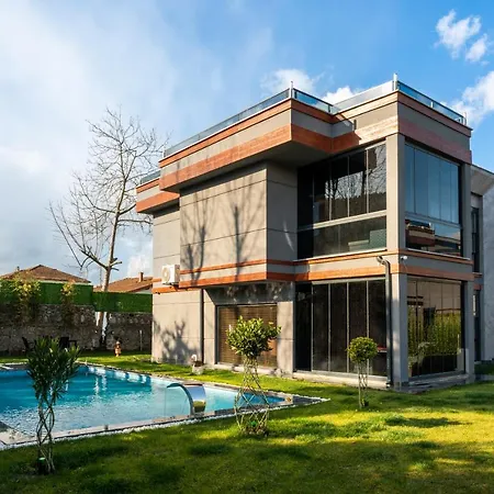 Yakut Villas 1 *