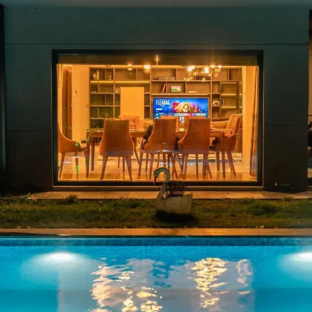 فيلة Yakut Villas 1 سبانجا
