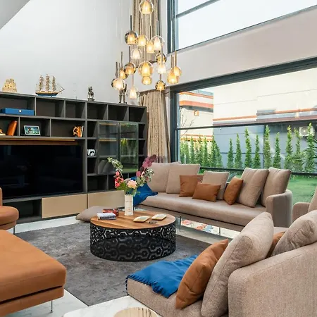 فيلة Yakut Villas 1 *